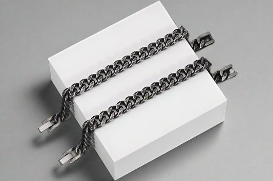 Men's And Women's Fashionable Minimalist Stainless Steel Bracelet